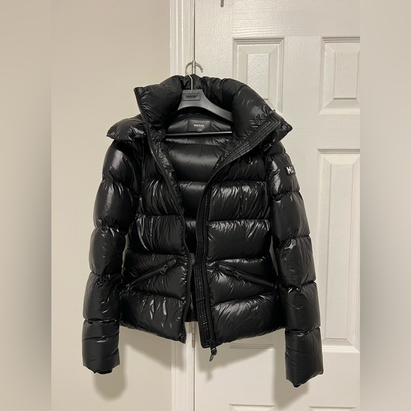 MADALYN lustrous light down jacket with hood for ladies - Picture 2 of 10